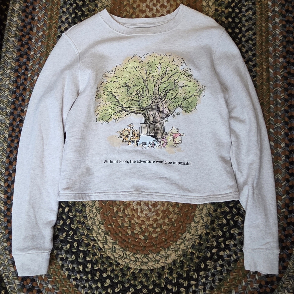 Disney Winnie the Pooh Woman's Sweatshirt Size Medium 100% Cotton